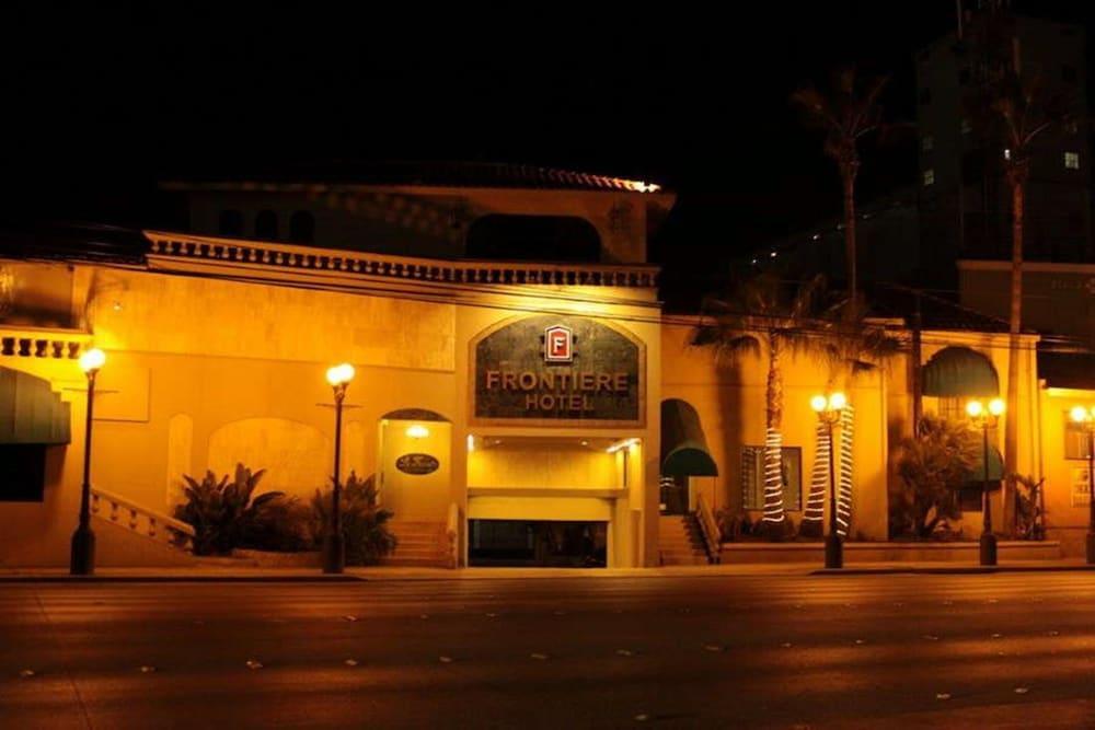 Hotel Frontiere Tijuana Bagian luar foto