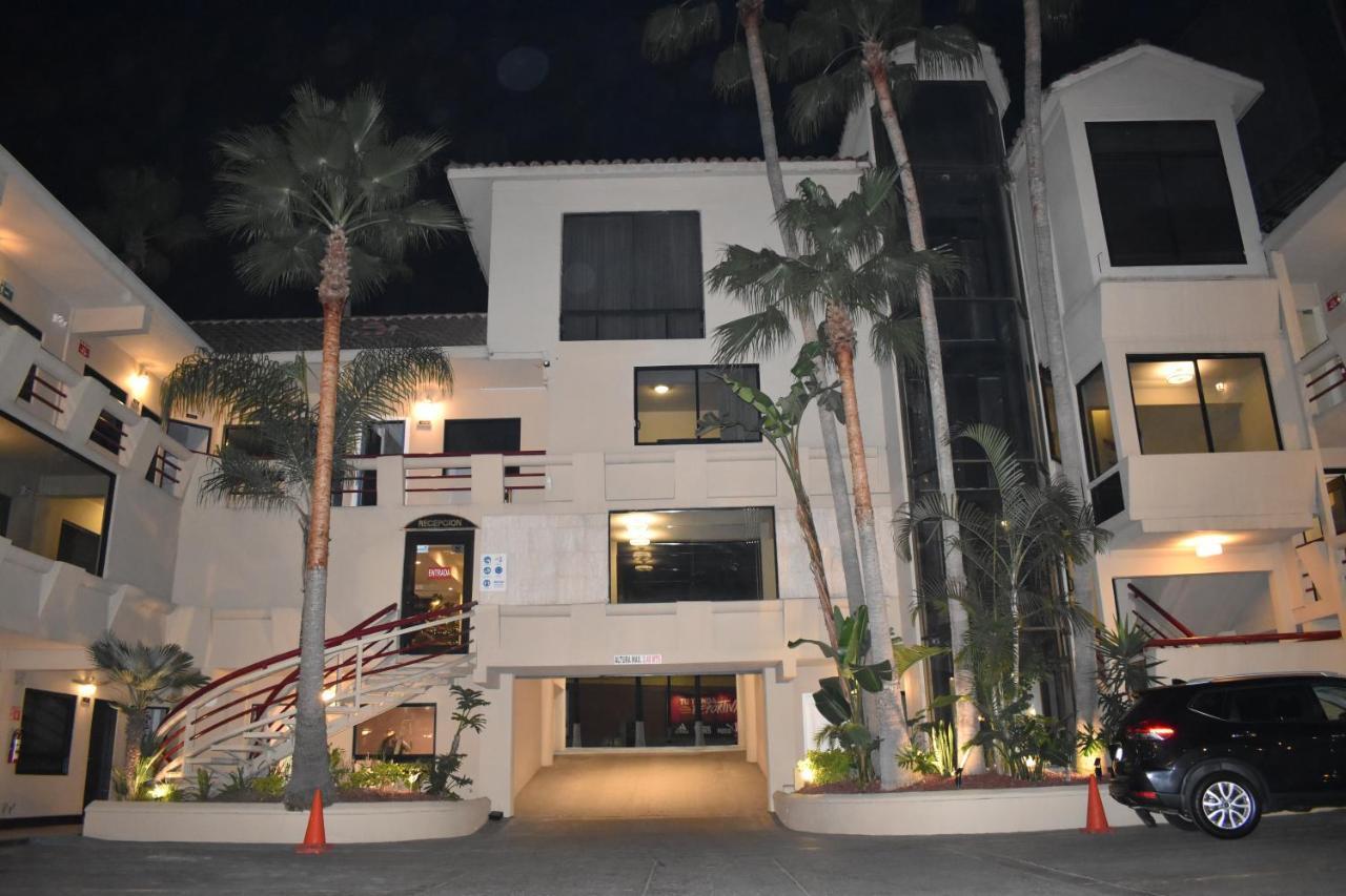 Hotel Frontiere Tijuana Bagian luar foto