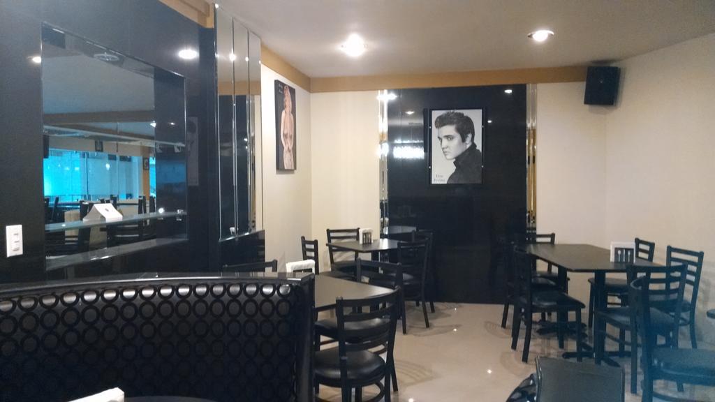 Hotel Frontiere Tijuana Bagian luar foto